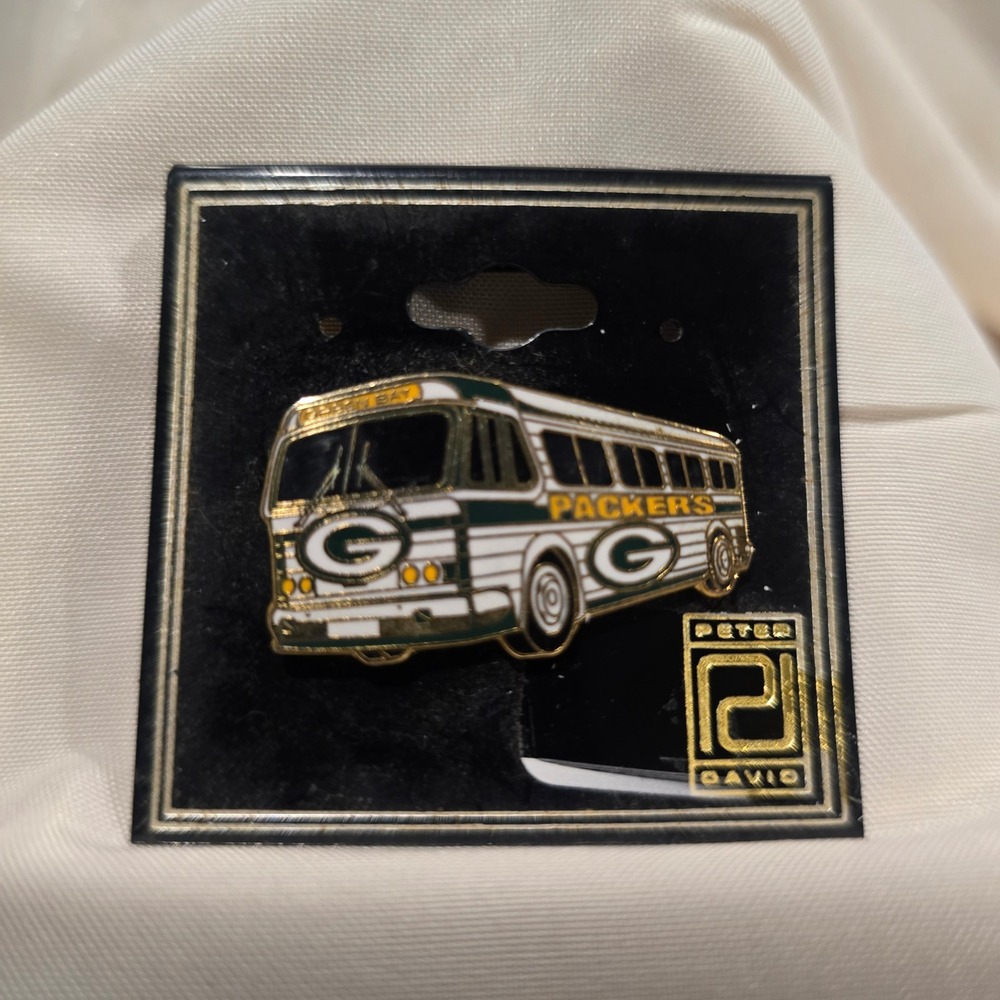 Peter David Green Bay Packers Vintage Bus Enamel‎ Pin Collectible